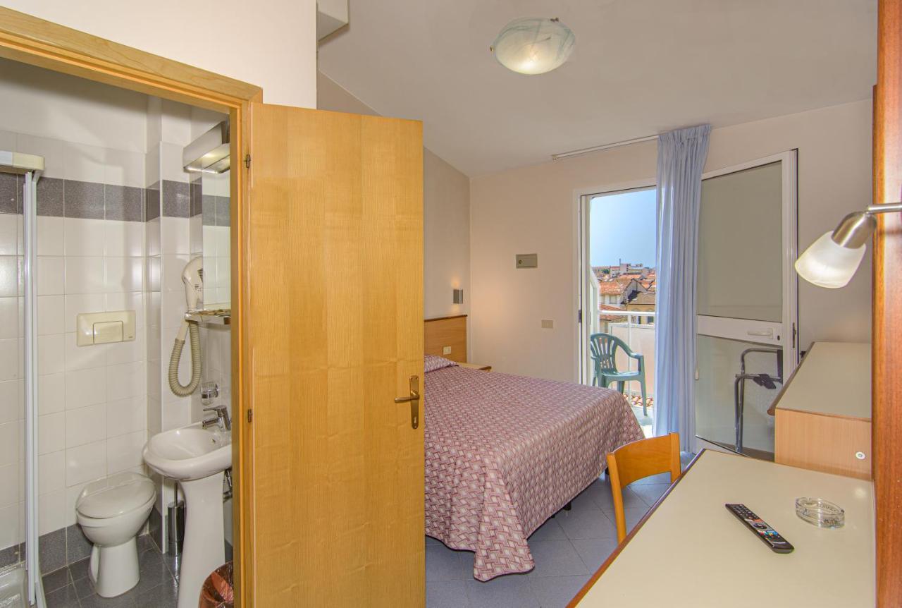 Hotel Sogno Viareggio Esterno foto