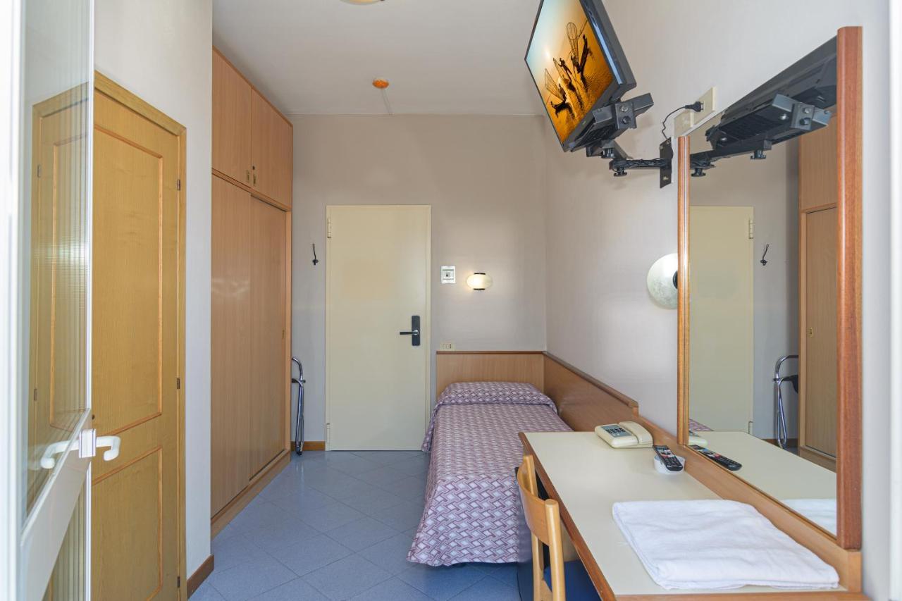 Hotel Sogno Viareggio Esterno foto