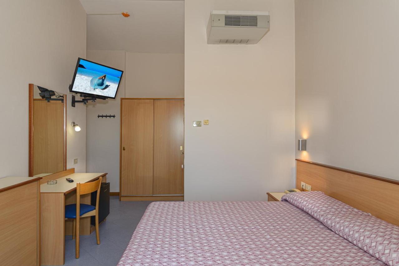 Hotel Sogno Viareggio Esterno foto