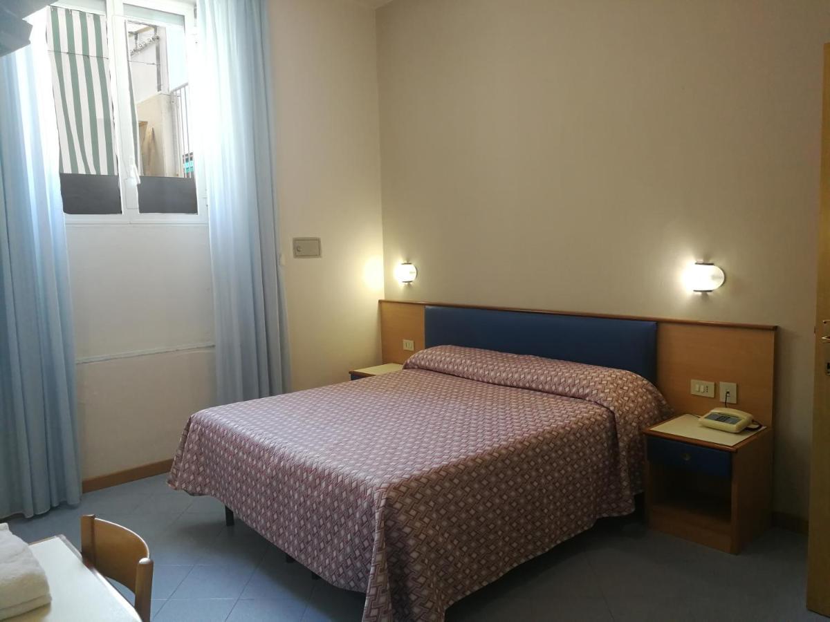 Hotel Sogno Viareggio Camera foto